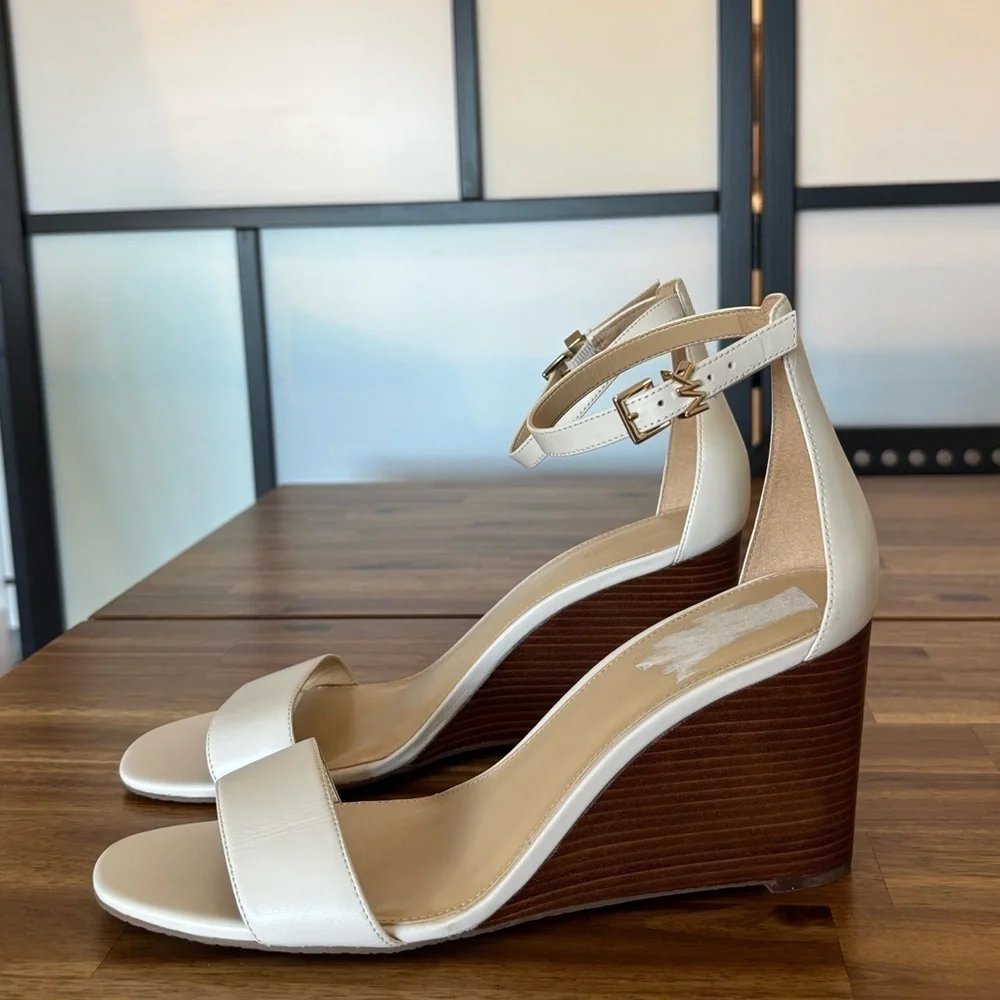 Michael Michael Kors Fiona Wedge Dress Sandals Size‎ 9.5